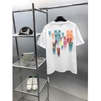 今年大人気セレブや芸能人からも愛用Off-White半袖Tシャツ激安 通販 ブランド