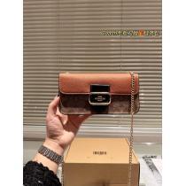 COACH個性派さん在庫あり即発バッグブランド コピー