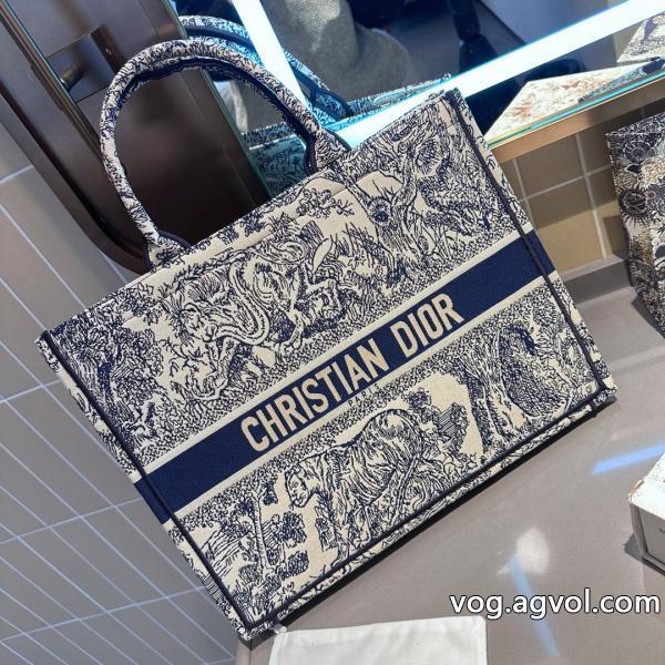 バッグブランド コピー 通販DIOR定番人気カジュアルなのに高感度が高く