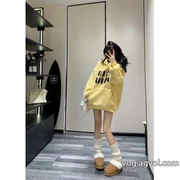 コピー ブランド 優良ミュウミュウパーカー夏の最旬スタイルを楽しい人気新商品