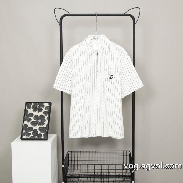 完売必至人気新商品DIORスーパー コピー 販売半袖Tシャツ