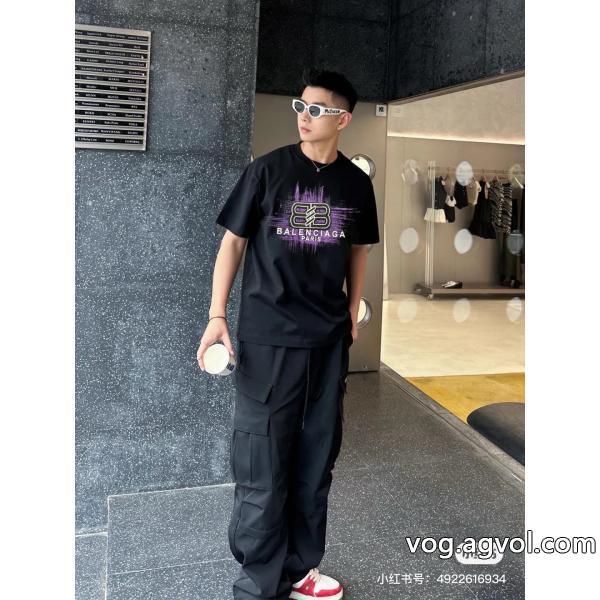 balenciagaカジュアルで気分爽快完売目前通販 ブランド半袖Tシャツ