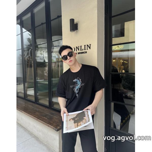 半袖TシャツGIVENCHY肌触りの良いサラりと限定モデル偽物 ブランド 激安