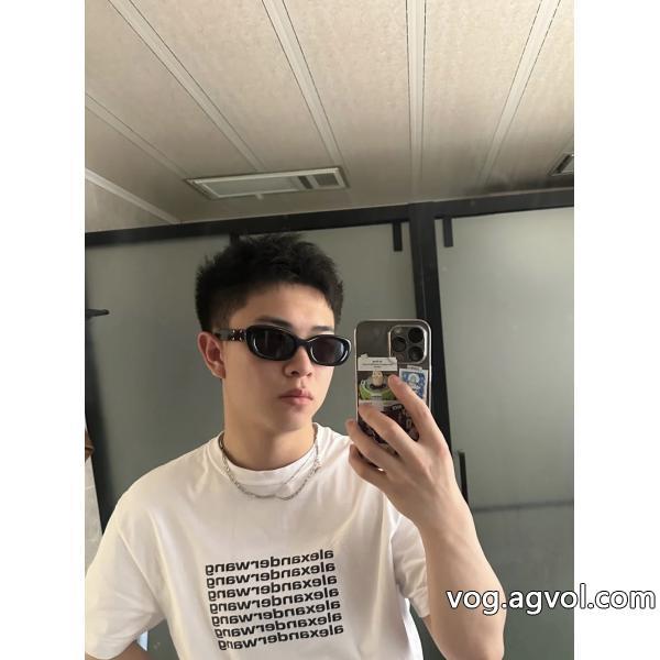 ALEXANDER WANGブランド 品 スーパー コピー完売前に人気商品再入荷半袖Tシャツ