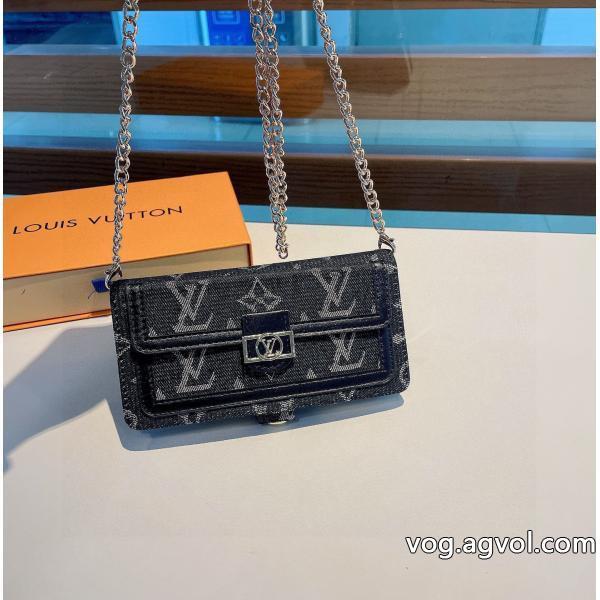 激安 ブランドカワイイ雰囲気毎シーズン人気が高いIphone ケース カバーLOUIS VUITTON