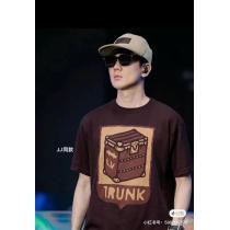 LOUIS VUITTONブランド コピー s 級半袖Tシャツ抜群の人気を集めおすすめセール