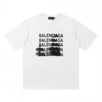 balenciagaオシャレな印象に即完売スーパー コピー  半袖Tシャツ