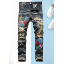 セール価格今年流大人っぽさDSQUARED2ジーンズコピー ブランド 販売