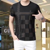通気性と吸汗性に優れファッションの最先端！LOUIS VUITTONブランド 偽物半袖Tシャツ
