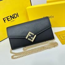FENDI最終価格セール清涼感あるカジュアルコピー ブランド 優良バッグ