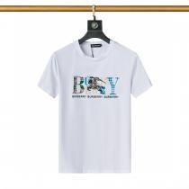 BURBERRYコピー ブランド 販売ロゴが素敵お勧め使える未入荷ブランド半袖Tシャツ
