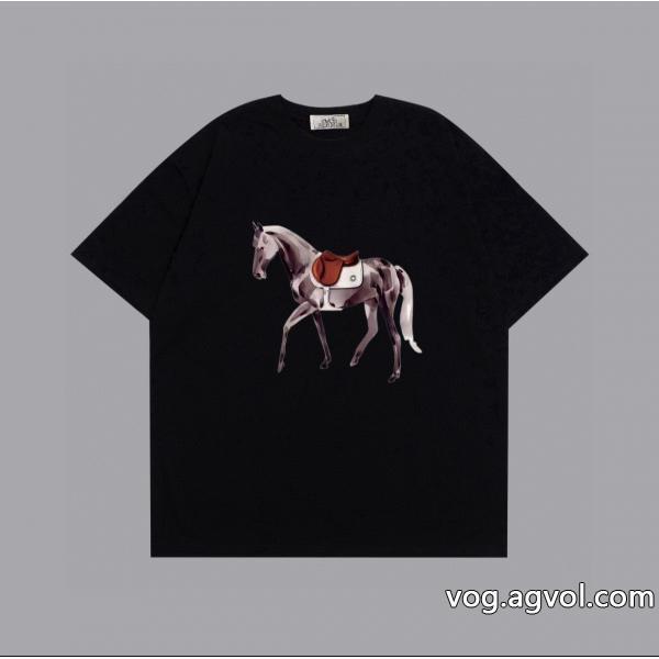スタイルUP効果あり高級感が好評ですHERMESブランド コピー  半袖Tシャツ