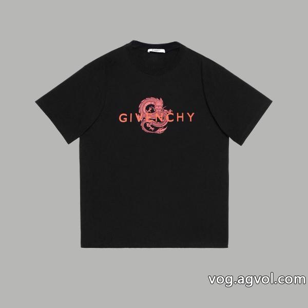 半袖Tシャツブランド コピー 通販ジバンシーオトナの余裕2026のトレンド