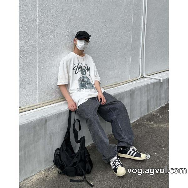 半袖TシャツSTUSSY海外大人気アイテム使い勝手のよさが魅力ブランド 偽物 激安 通販