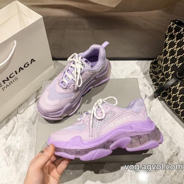 ブランド コピー  運動靴balenciaga入荷予定セレブや芸能人からも愛用