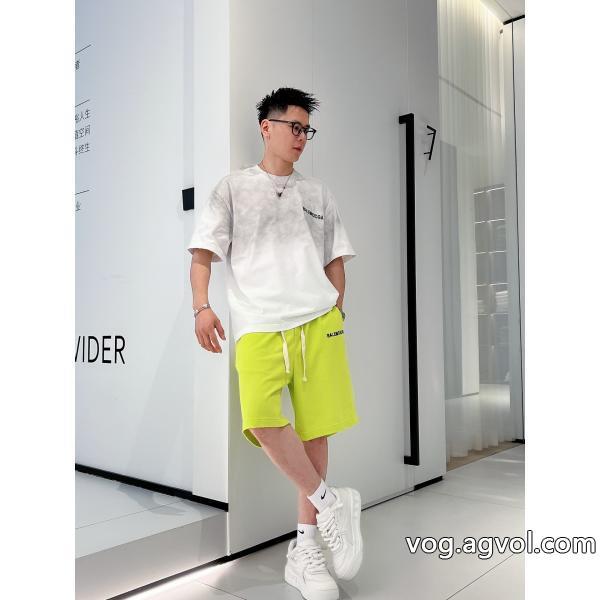 半袖Tシャツ毎日に上質を 定番人気balenciagaコピー ブランド 販売