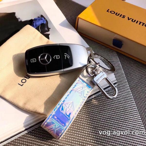 偽物 通販 最前線2026今年コレクション新作登場！キーホルダーLOUIS VUITTON