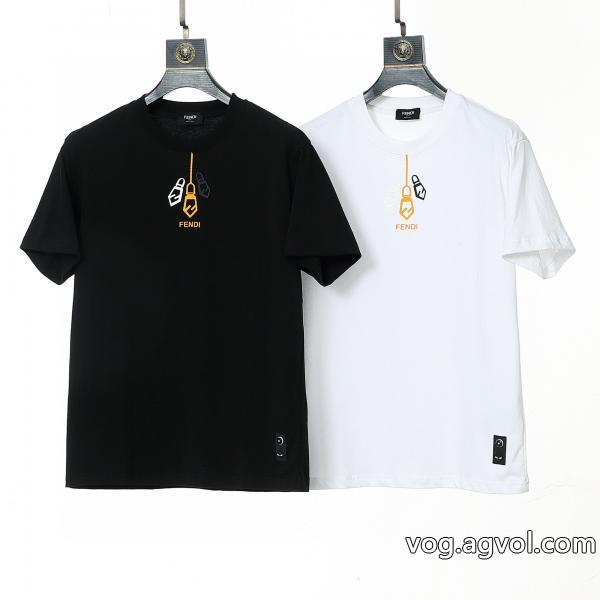 コピー ブランドヴェルサーチ人気急上昇中爆発的人気半袖Tシャツ