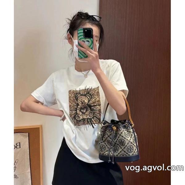 半袖Tシャツ著名人愛用人気急上昇コーチコピー 商品 ブランド