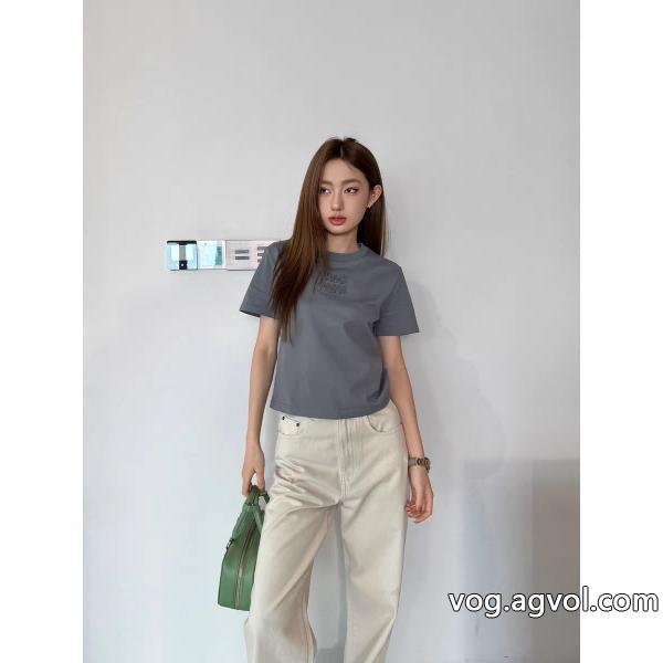 ミュウミュウ偽 ブランド 通販在庫あり即発セールお早めに半袖Tシャツ
