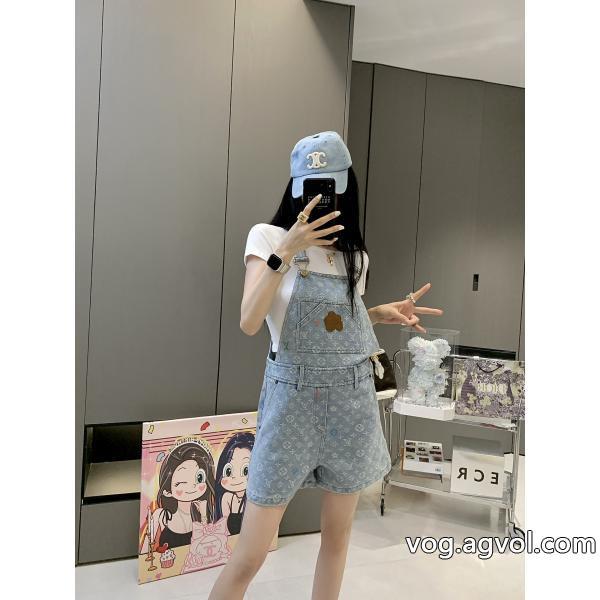 優しい印象を与えてくれ人気上昇中LOUIS VUITTON偽物 ブランド 販売ジーンズ