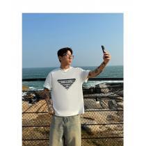 PRADA半袖Tシャツブランド コピー 販売 カジュアルもある絶妙な雰囲気人気の高い