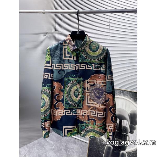 長袖シャツVERSACEコピー 品 ブランド大人っぽい今年の夏は着こなし