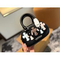 バッグブランド 通販CHROME HEARTS2026のトレンドNEW!国内完売
