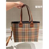 人気新商品早期完売バッグBURBERRYコピー ブランド 通販 安心