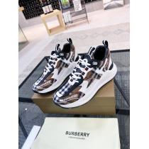スニーカーBURBERRYスーパー コピー 通販 優良クラシックな雰囲気のトップス最安に挑戦