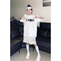 定番人気のモデル大人着用可コピー ブランド 優良ディオール半袖Tシャツ