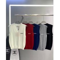MIUMIU洗練された魅力が光る在庫数限定半袖Tシャツブランド 通販