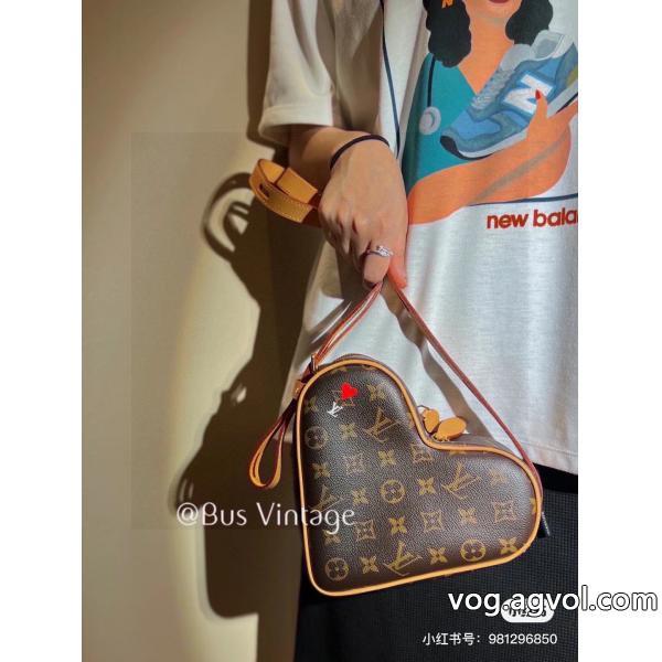 バッグLOUIS VUITTON最新で完売確実完売間近ブランド 偽物 激安 通販