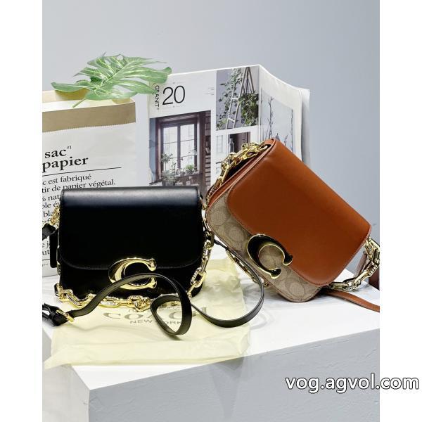 COACH偽 ブランドバッグ好印象な上品スタイル魅力的なポイント