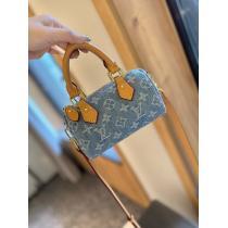 ブランド コピー 品バッグ定番人気今季トレンドの限定アイテムLOUIS VUITTON