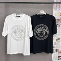 VERSACE22/23AW新作 大注目日本未入荷偽物 通販 半袖Tシャツ