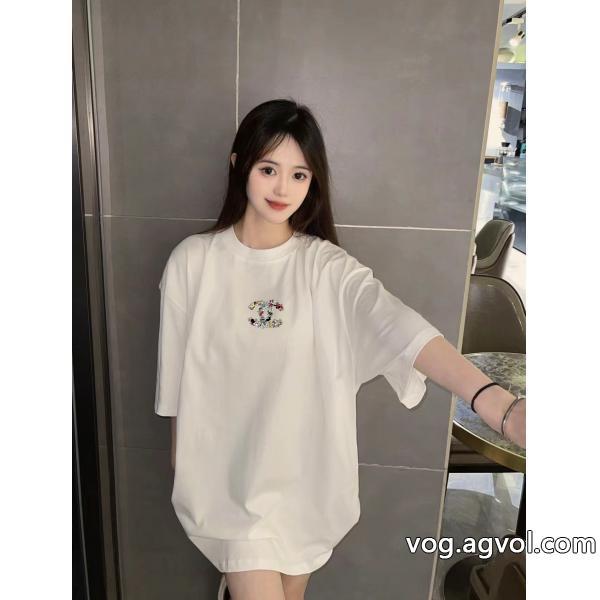 最新の2026アイテム着心地のいい半袖TシャツCH偽 ブランド 通販