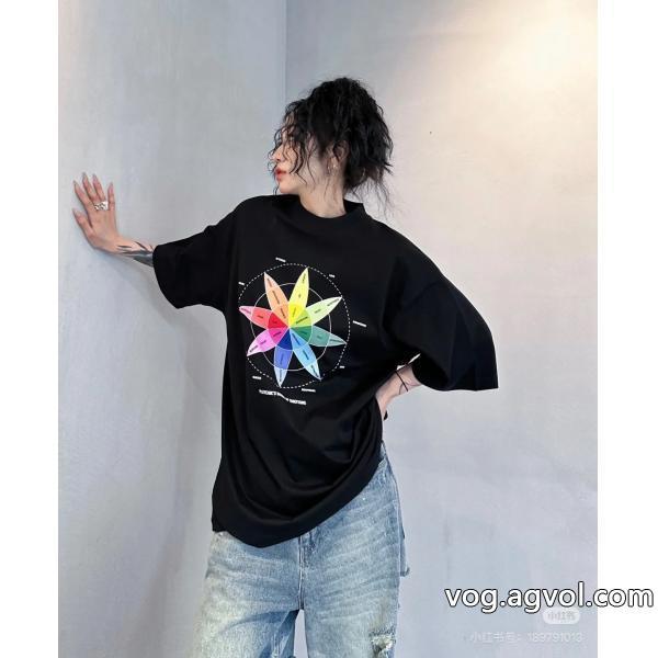 限定生産品大変大人気2026半袖Tシャツバレンシアガブランド コピー 販売