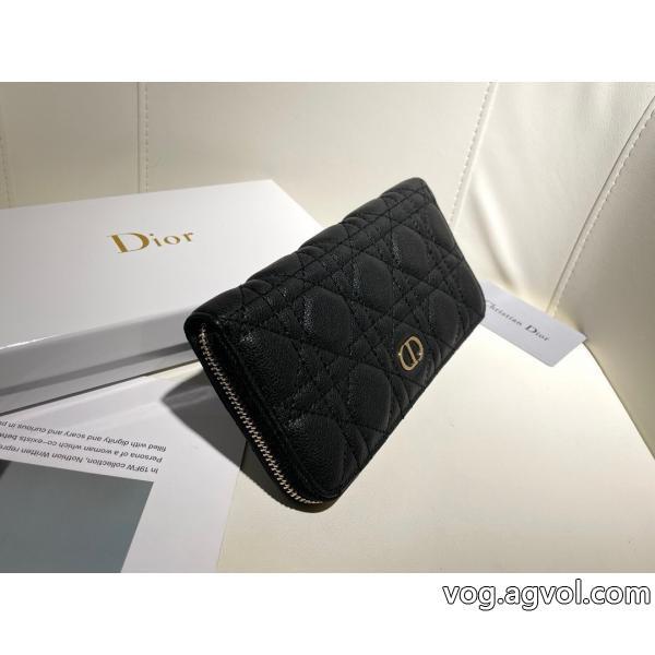 DIORブランド 品 激安 通販財布魅力的な価格ちょっと大人の印象