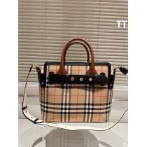 新品限定セール2026SSの人気トレンドファッションBURBERRYバッグブランド コピー 通販