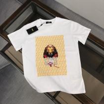 FENDI半袖Tシャツ人気沸騰中暑い日にも涼やかさを感じるコピー 品 ブランド