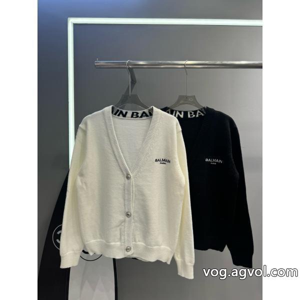 定番の人気商品大人の色味BALMAINコピー ブランド 優良コート