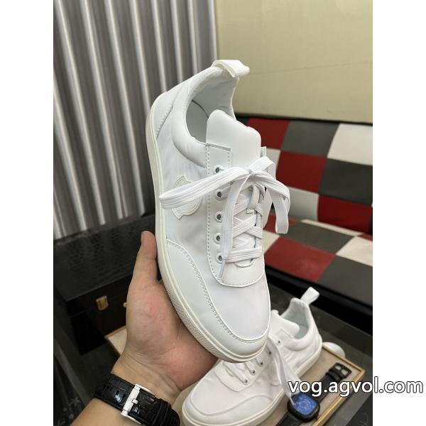 スニーカー偽物 ブランド大変人気素晴らしい2026の新作MONCLER
