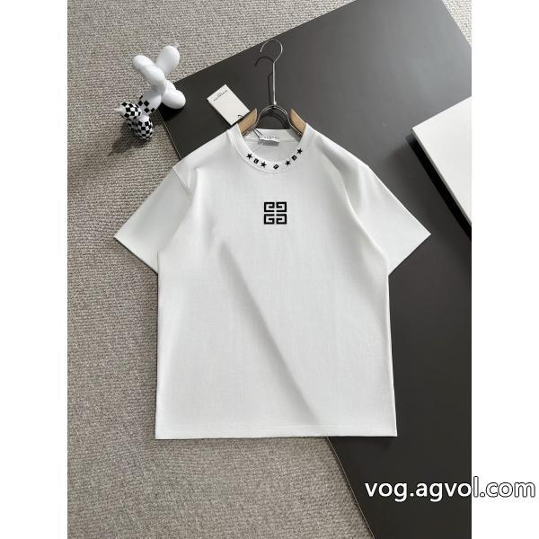 大変大人気2026コーデの主役ジバンシー半袖Tシャツブランド フェイク