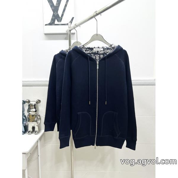 DIORスーパー コピー 販売コート嬉しいポイント洒落感を演出する！