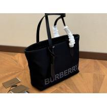 BURBERRYブランド 品 激安 通販人気商品気分が上がるショッピングバッグ