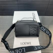 新品限定セールセール価格ブランド 通販 激安LOEWEカメラバッグ