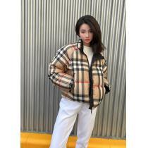激安 ブランド涼しげに演出北欧ブランドBURBERRYダウンジャケット