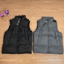 雑誌掲載23SS洗練デザインStone Island偽物 ブランド ショップダウンジャケット