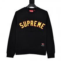 洒落感を演出する！先行入手偽 ブランド 購入パーカーSUPREME